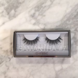 Brand new Huda Beauty synthetic false lashes